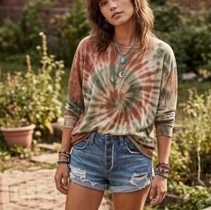 We The Free Romeo Rolled Cut-off Button Fly Short Shorts Size 27 (Waist 30)